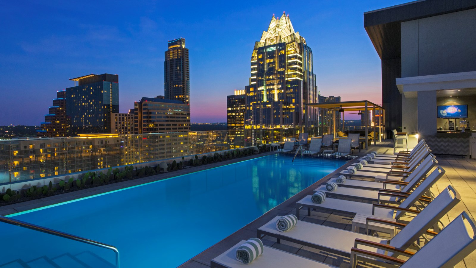 Austin Rooftop Pool The Westin Austin Downtown 1498